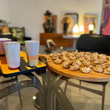 Pan Demeure Et Granges *