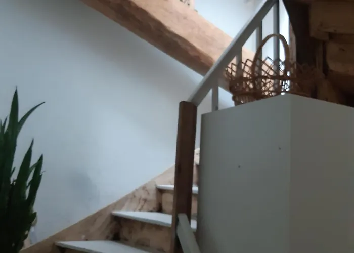 Hostel Pan Demeure Et Granges