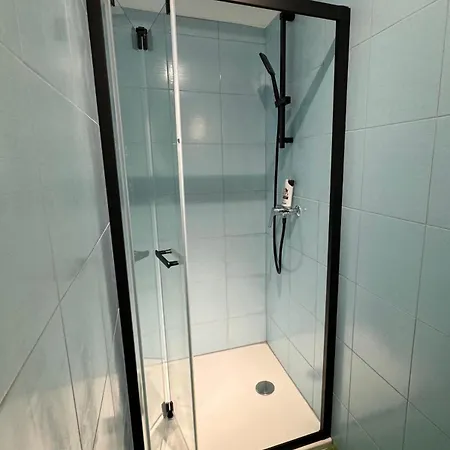 Pan Demeure Et Granges *