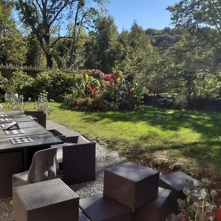 Pan Demeure Et Granges *