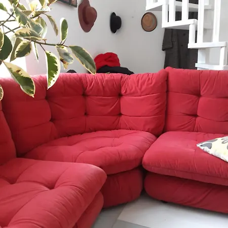 Pan Demeure Et Granges Hostel *