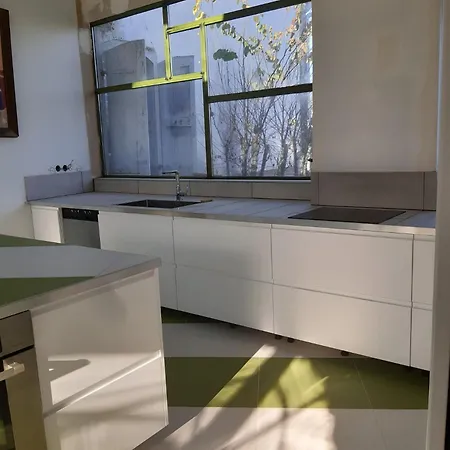 Pan Demeure Et Granges *