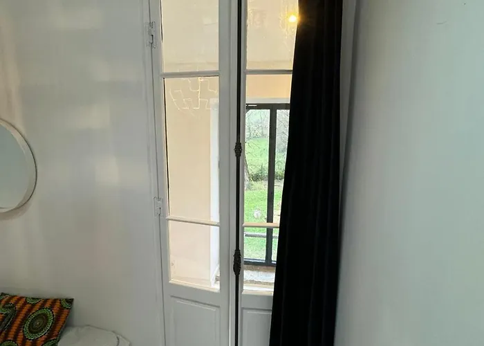 Hostel Pan Demeure Et Granges *