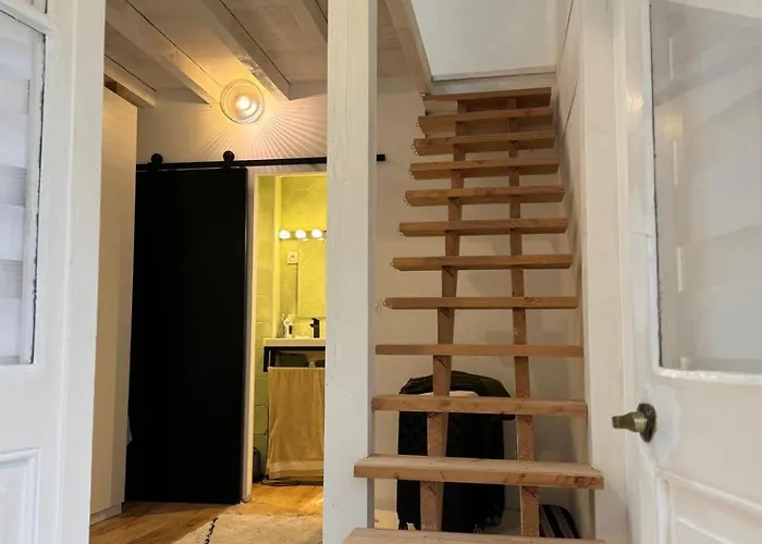 Hostel Pan Demeure Et Granges