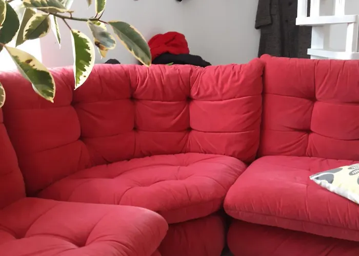 Pan Demeure Et Granges Hostel *